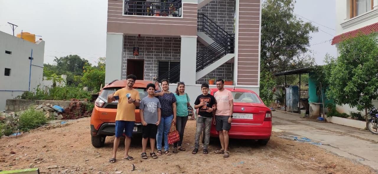 Veeru Homestay Hospet Εξωτερικό φωτογραφία