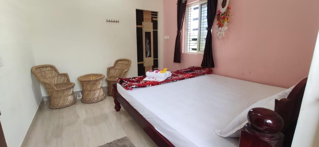 Veeru Homestay Hospet Εξωτερικό φωτογραφία